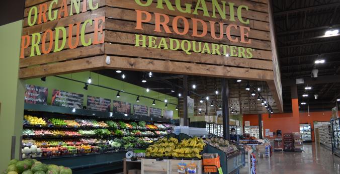 Natural Grocers - Cedar City - 100% Organic Produce Department