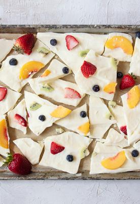 Fruity Frozen Yogurt Bark
