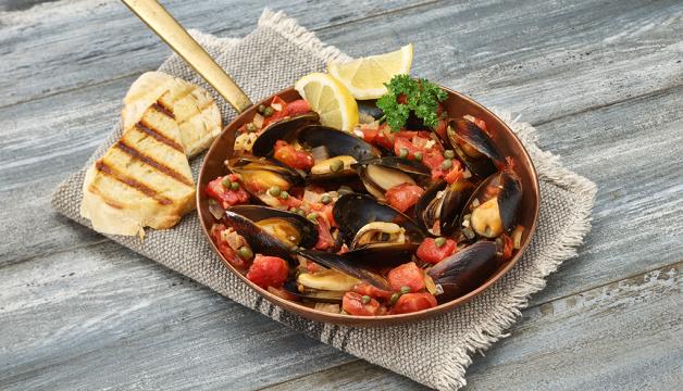 Mussels in a White Wine, Tomato, & Caper Sauce