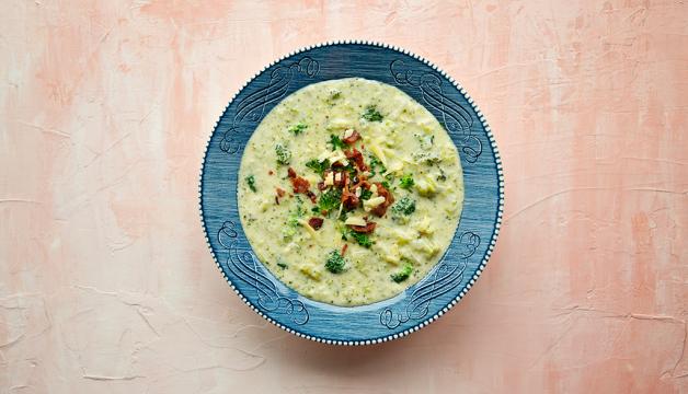 Cheesy Keto Broccoli Soup