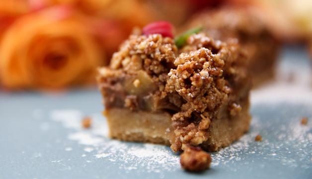 PaleOMG Apple Pie Cookie Bars