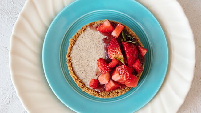 No-Bake Strawberry Lemon Tartlets