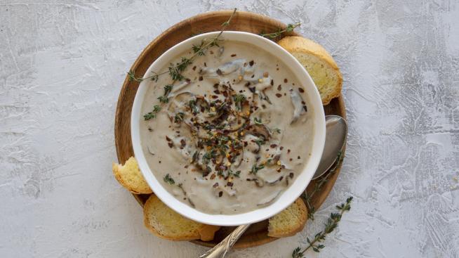 Image https://www.naturalgrocers.com/sites/default/files/styles/search_card/public/media_images/13124_Cashew_Cream_of_Mushroom_Soup_01_Select_Web_Recipe_Feature_1024x587.jpg?itok=9pFiNk8q