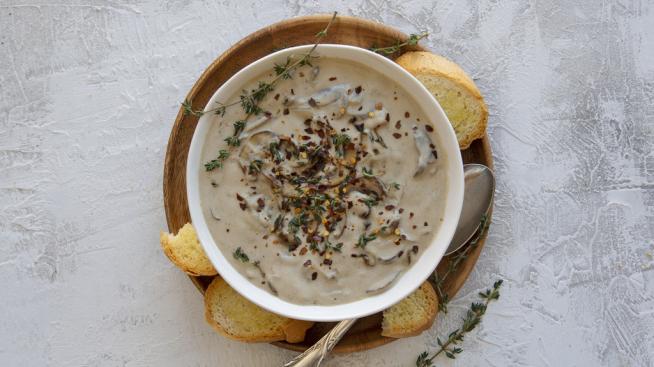 Vegan Cream of Mushroom Soup