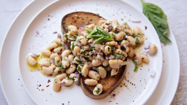 Marinated White Beans