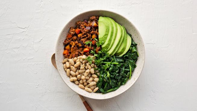 Chorizo, White Bean and Spinach Bowl