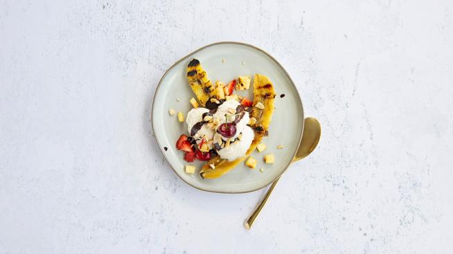 Vegan Grilled Banana Splits