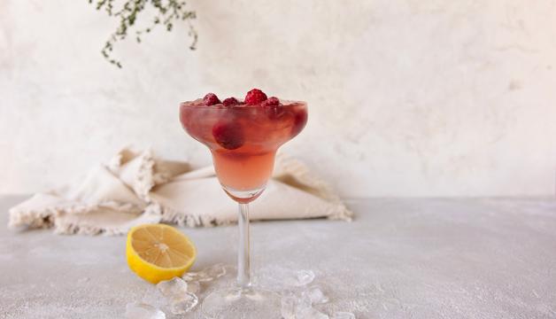 Image https://www.naturalgrocers.com/sites/default/files/styles/recipe_slider_full/public/media_images/18142_Sparkling_Hibiscus_Raspberry_Drink_Web_Recipe_Feature_1024x587.jpg?itok=aWAHdDn-