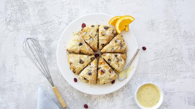 Image https://www.naturalgrocers.com/sites/default/files/styles/search_card/public/media_images/12521_Cran_Orange_Chia_Scones_01_Select_Web_Recipe_Feature_1024x587.jpg?itok=O1aPRcFP